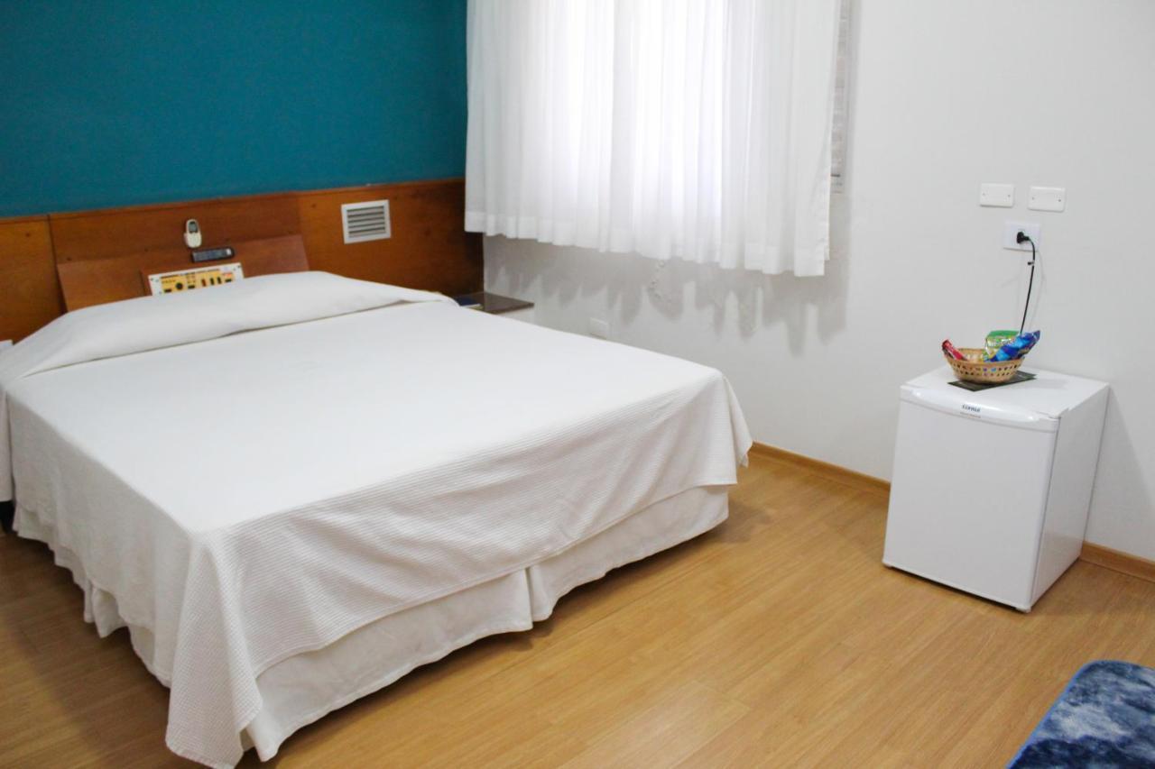 אסיס Onix Hotel מראה חיצוני תמונה
