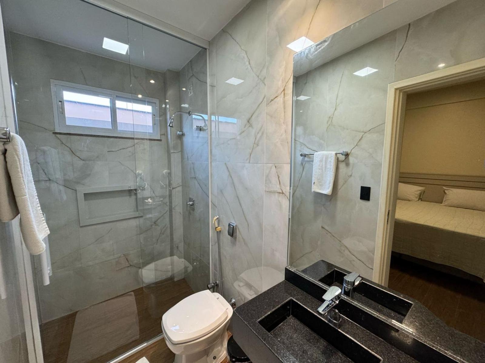אסיס Onix Hotel מראה חיצוני תמונה