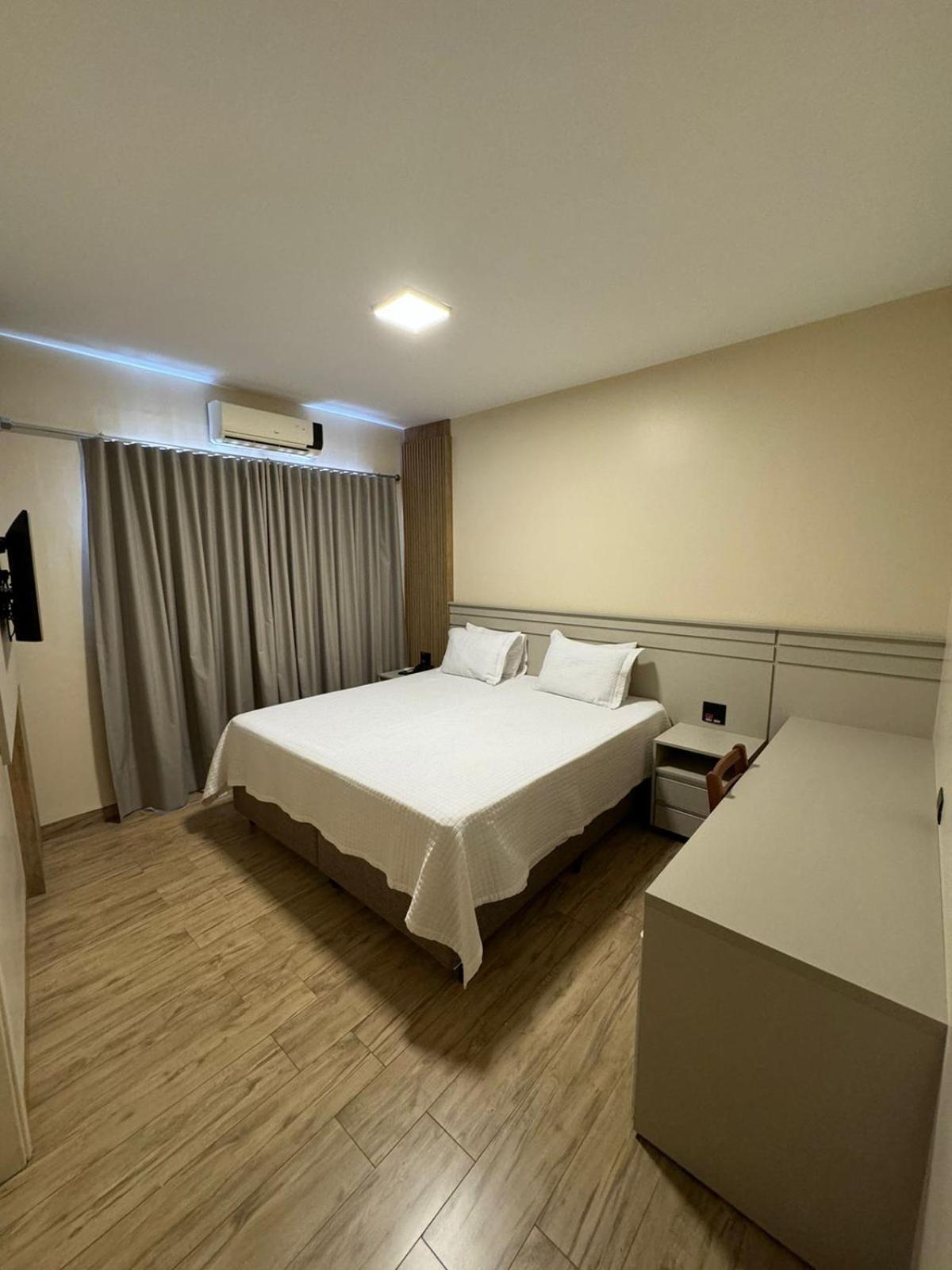אסיס Onix Hotel מראה חיצוני תמונה