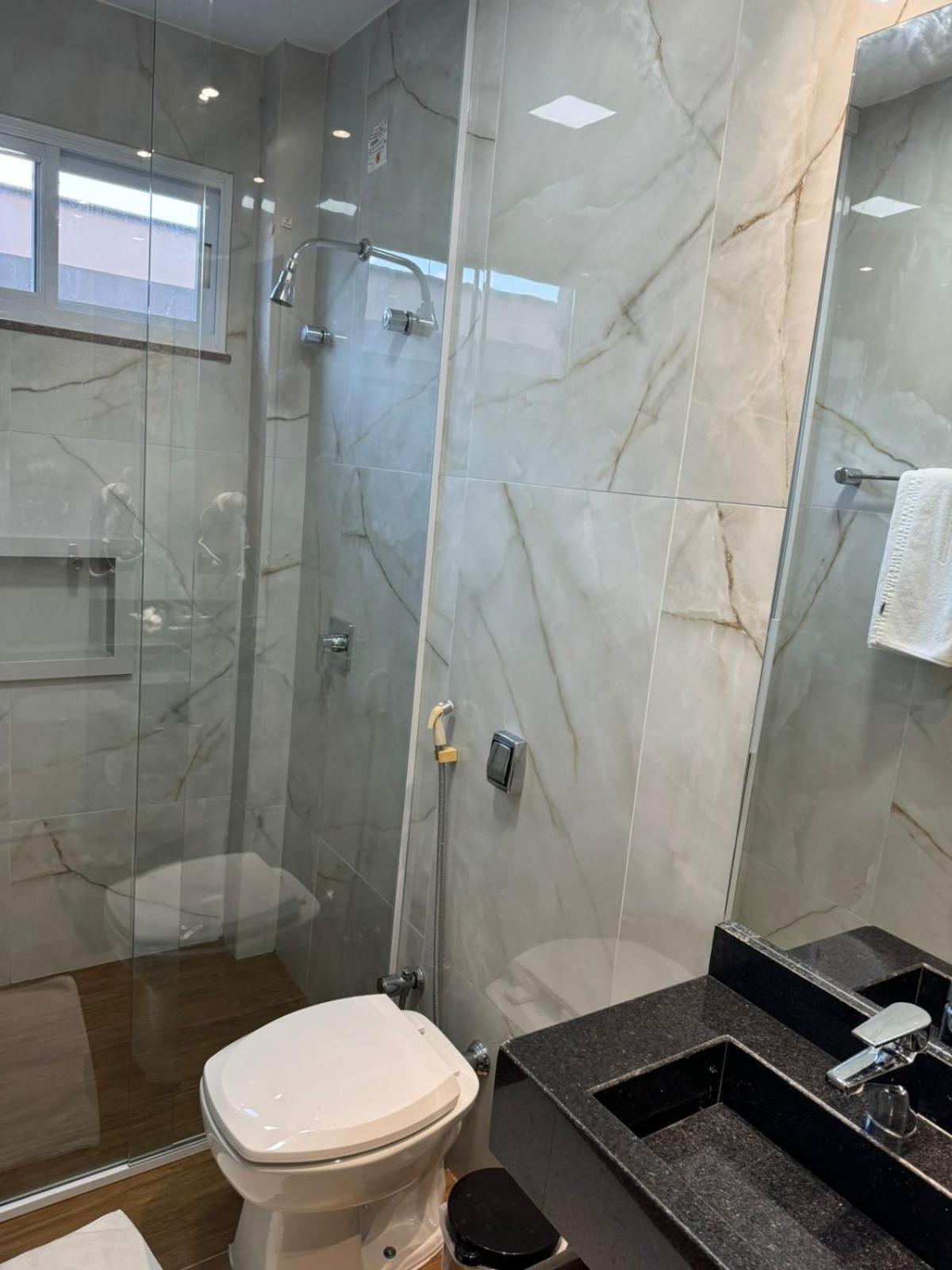 אסיס Onix Hotel מראה חיצוני תמונה