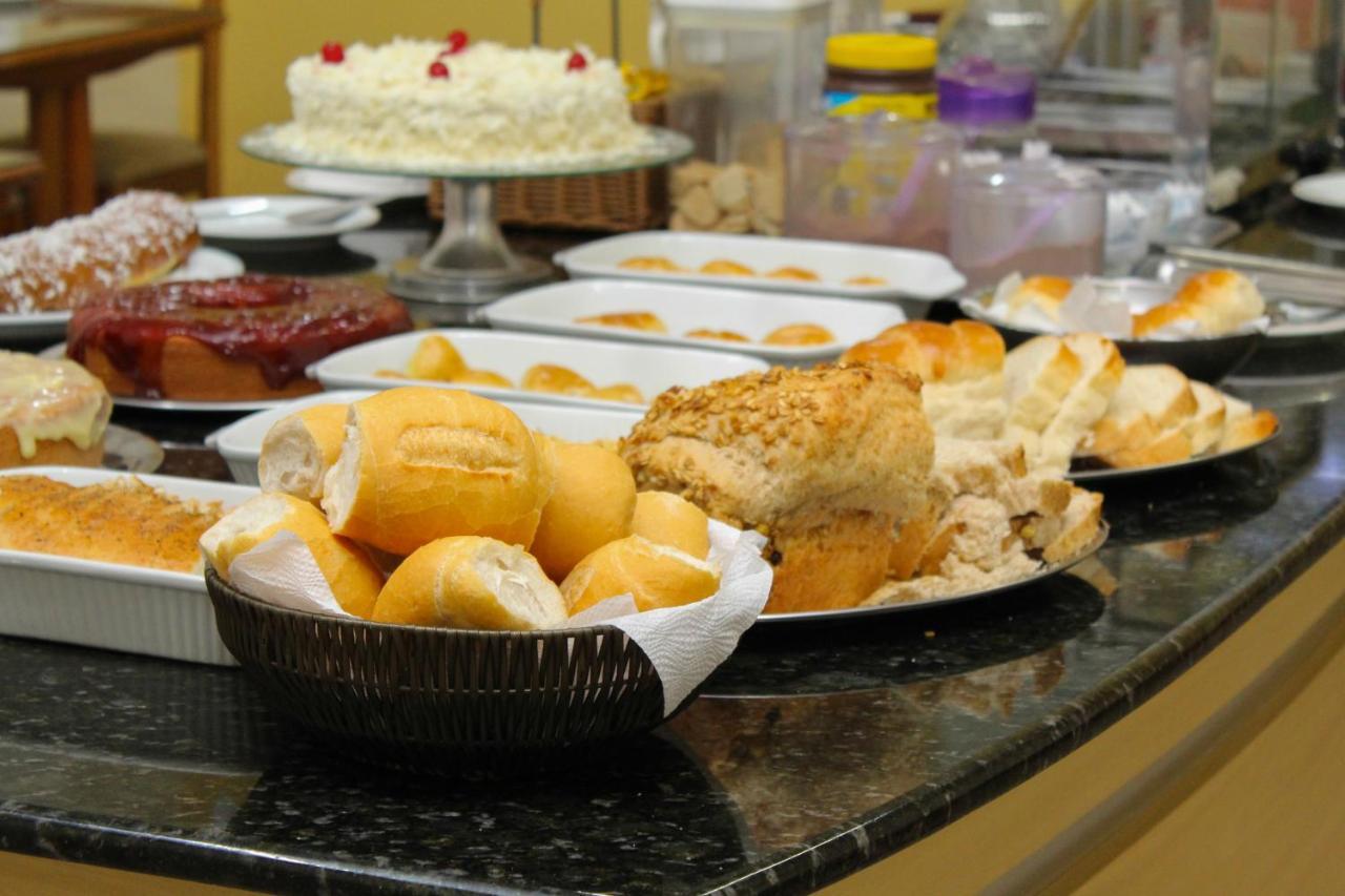 אסיס Onix Hotel מראה חיצוני תמונה